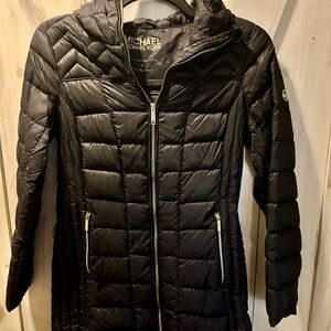 Michael Kors Black packable down coat Small